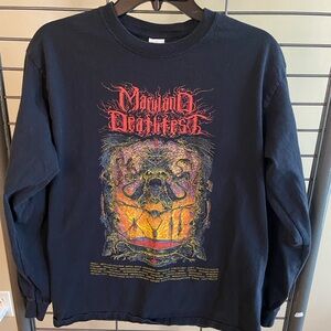 Gildan Black Long Sleeve Tee with White Care Tag